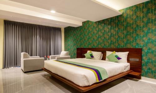 Chikkamagaluru Hotel | Treebo Jaguar Comforts, 3 Kms From Mahatma Gandhi Park