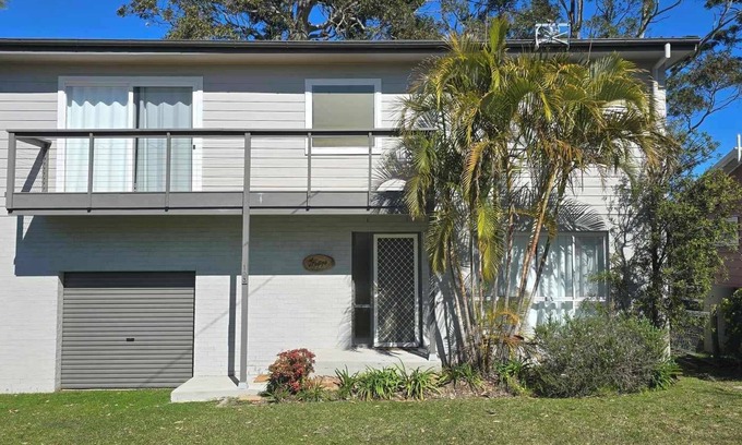 Sanctuary Point House | Treetops at Sanctuary Point