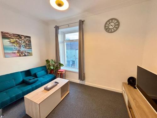 Treforest Apartment | Treforest Apartment - Iris - Next to Train Station