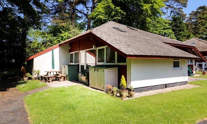Llanteg House | Trelessy Lodge