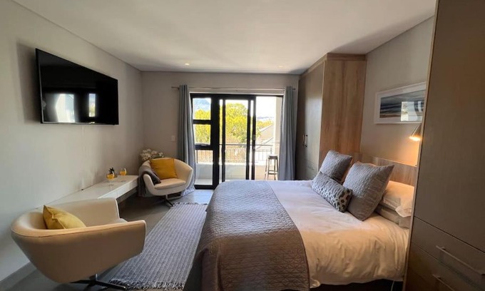 Stellenbosch Central Apartment | Trendy Apartment in Stellenbosch