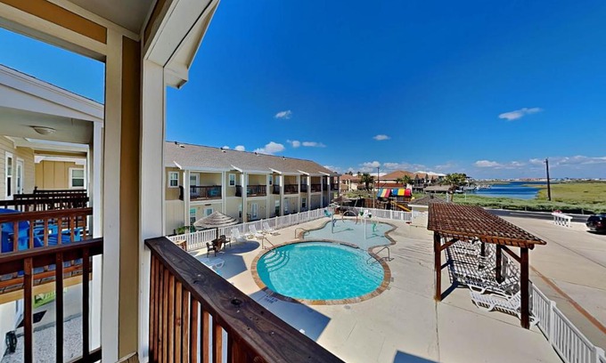 Corpus Christi Apartment | Trestles