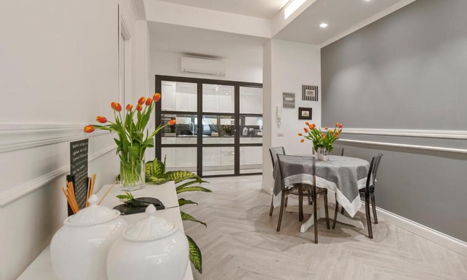 Rione II Trevi Apartment | Trevi Apartment