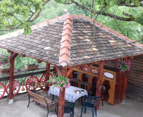 Mokra Gora Apartment | Tri bagrema KM