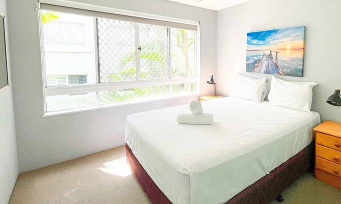 Golden Beach Apartment | Tripcony Quays Apartment - Unit 8
