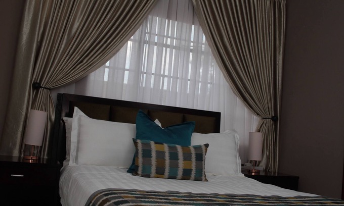 Gaborone Bed & Breakfast | Triple Palms Bed and Breakfast