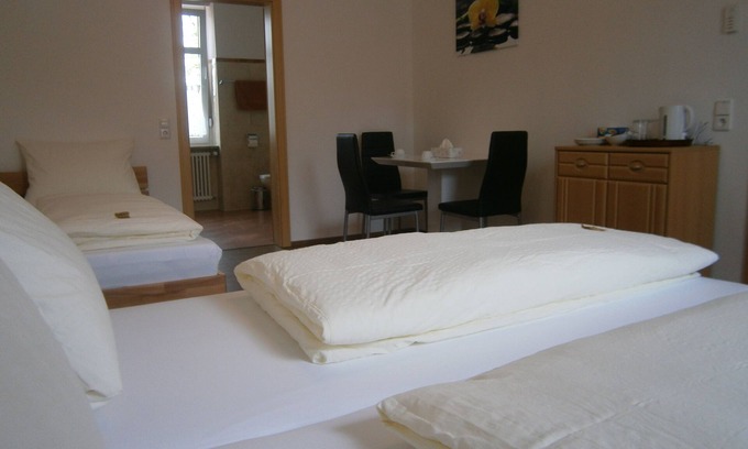 Rheinhausen Apartment | Triple room comfort at Europa-park Rust