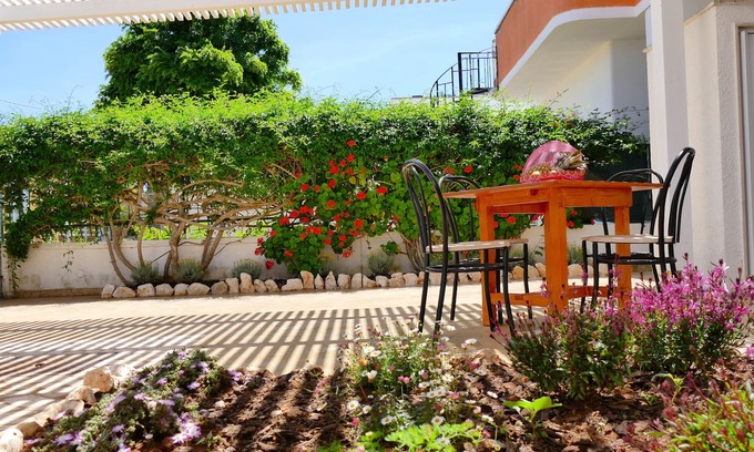 Torre Lapillo House | Triple Room in Punta Prosciutto Bed near the sea