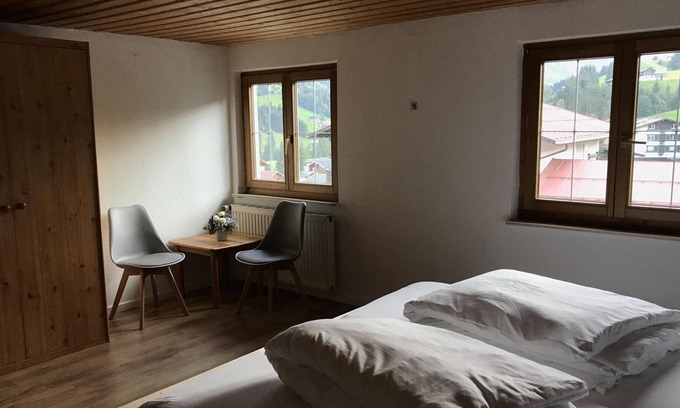 Hirschegg House | Triple room with shower / WC - Gasthof Hirsch