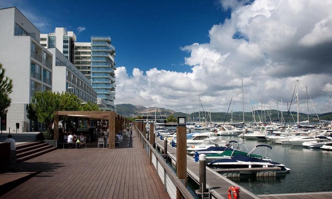 Carvalhal Hotel | Troia Residence by The Editory - Apartamentos Marina