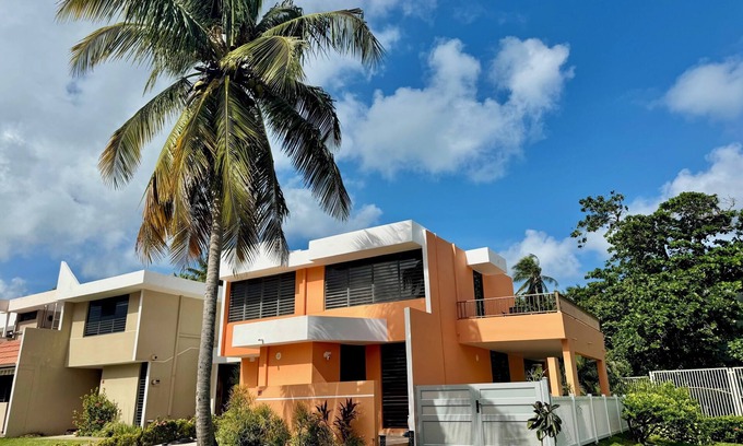 Solimar Villa | Tropical Beach Oasis: 2 Private Villas, 16+ guests!