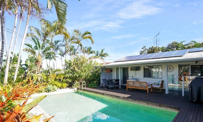 Mooloolaba Villa | Tropical Cove A Family Beach Escape in Mooloolaba
