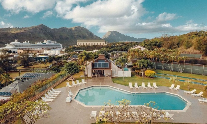 Nawiliwili Apartment | Tropical Kauai Retreat – 3 Relaxing Two-Bedroom Units with Fun Activities Onsite