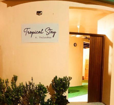 Thulusdhoo Island House | Tropical stay Thulusdhoo