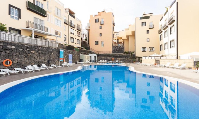 Callao Salvaje Apartment | Tropical Views by Sunkeyrents