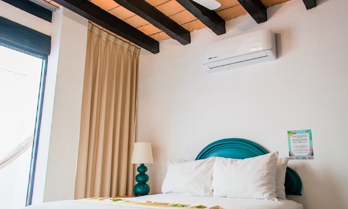 Emiliano Zapata Hotel | Tropicus 3 Romantic Zone Suite Room with Balcony