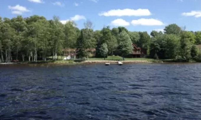 Trout Lake House | Trout Lake-Summer/Fall/Winter- UP near Mackinaw City/Beautiful Landmarks