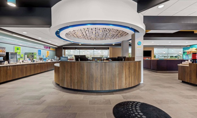 Aloha Hotel | Tru By Hilton Aloha Beaverton