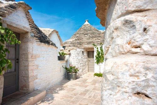 The Trulli of Alberobello Hotel | Trulli Holiday Albergo Diffuso