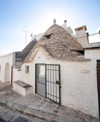 Alberobello House | Trullo Arboris