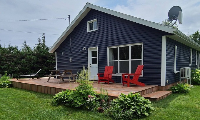 Canoe Cove Cottage | Tucked Away Cottage located in Canoe Cove on PEI's South Shore