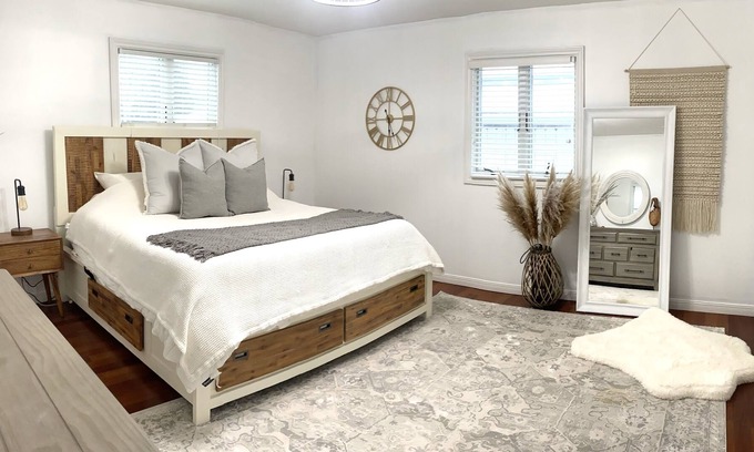Pinckney House | Turtle Cove Lake House
