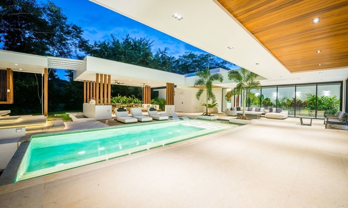 Tamarindo Villa | Turtle Luxury Villa, Breakfast & Dinner Included!