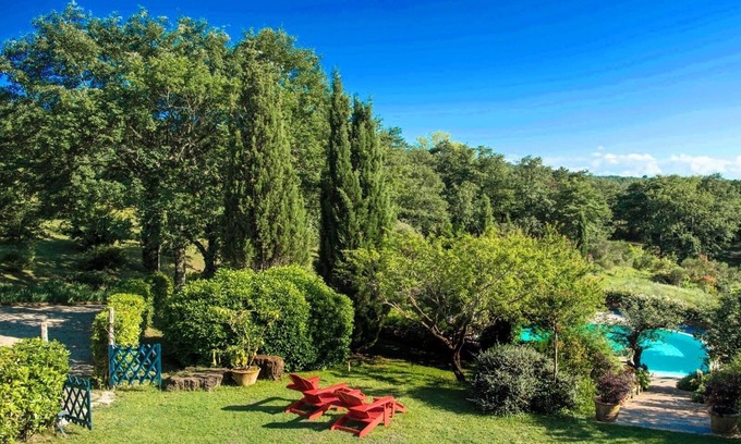 San Casciano dei Bagni Villa | TUSCAN LUXURY/POOL/GARDENS - ALL I EXC YOURS/SLPS14/HOT SPRINGS/WALK TO VILLAGE