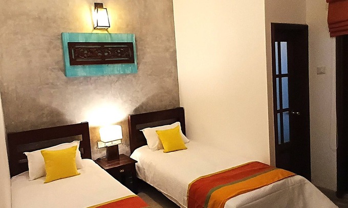 Polgasowita Villa | Twin or Double Room at Charming Villa -Wi-Fi & AC near Colombo