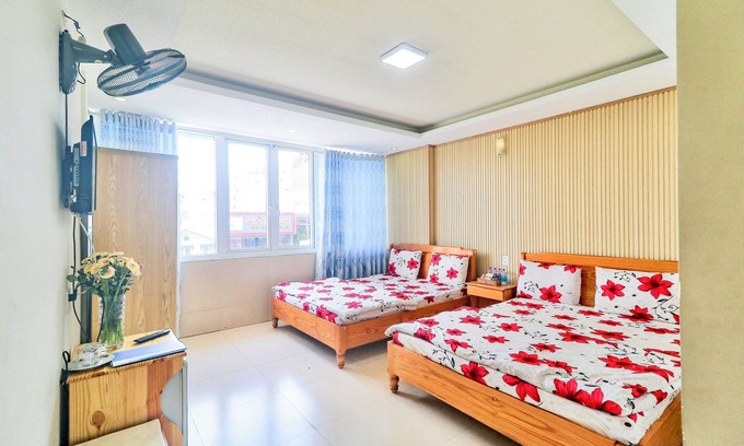 Da Lat Hotel | Twin Room 302 Charming hotel in pleasant Đà Lạt with WiFi