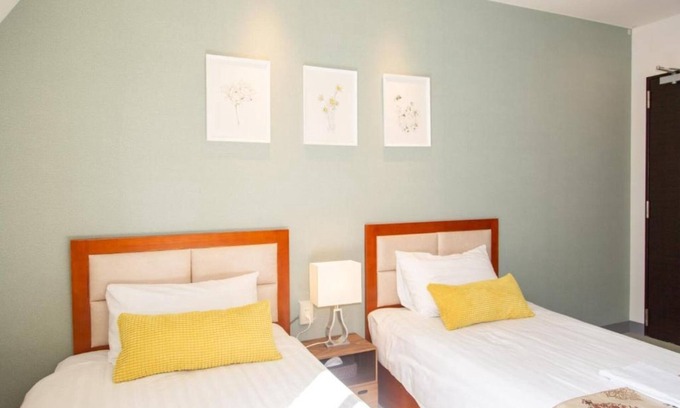 Kita Hotel | Twin room smoking/Kita-ku Tokyo