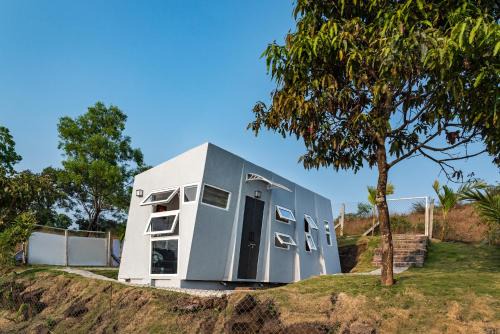 Ambavna Other | Twist, Tiny home on the Cliff