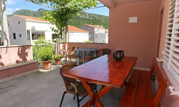 Zuljana Apartment | Two bedroom apartment near beach Žuljana, Pelješac (A-10112-a)