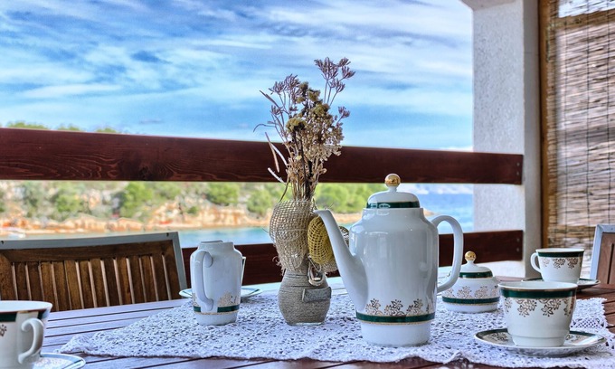 Cove Basina (Jelsa) Apartment | Two bedroom apartment near beach Basina, Hvar (A-5699-a)