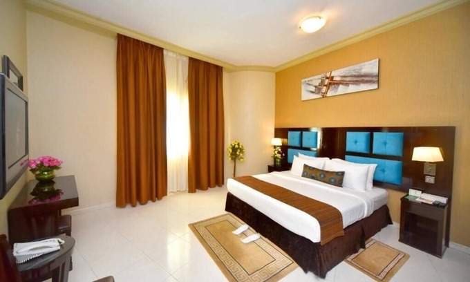 Al Nahda 2 Hotel | Two Bedroom Apartment Near NMC Sociality Hospital