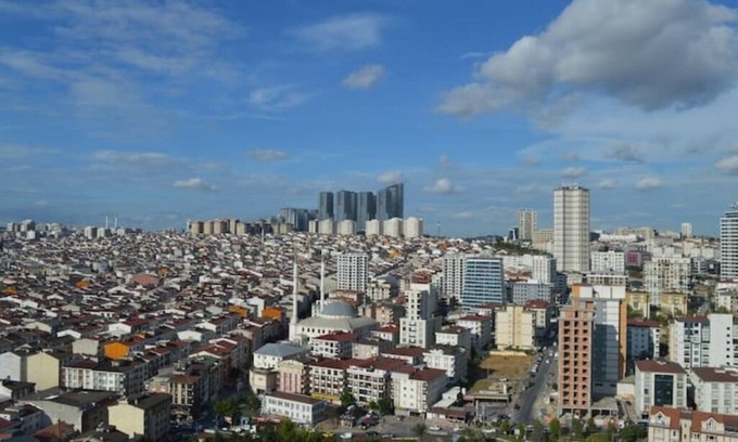 Esenyurt Apartment | Two Bedroom Apartment WiFi Free Parking BH46nn