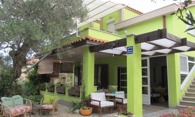 Razanj Apartment | Two bedroom apartment with terrace Ražanj, Rogoznica (A-22376-b)