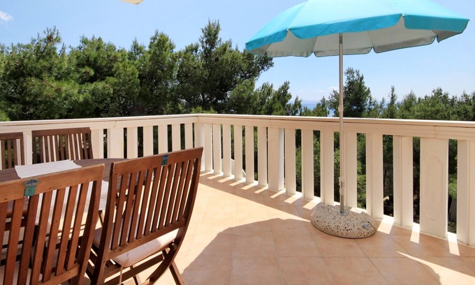 Sveta Nedjelja Apartment | Two bedroom apartment with terrace and sea view Sveta Nedilja, Hvar (A-110-b)