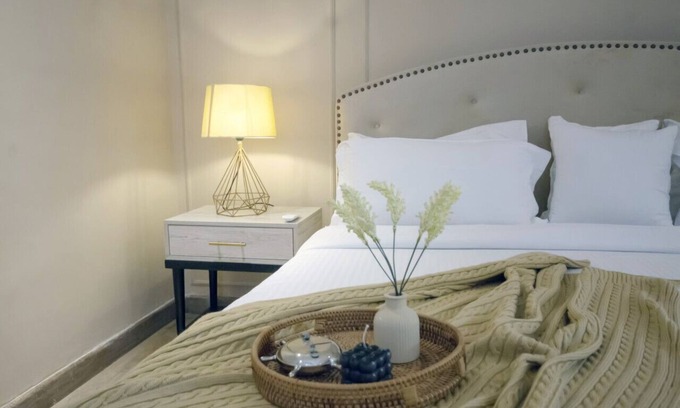 Lahore Apartment | Two bedroom luxury Apartment – Perfect for 5 Guests