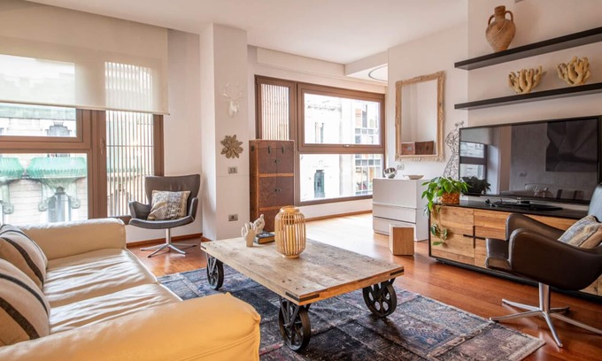 Eixample Apartment | Two bedroom top apartment in Rambla Catalunya - You Stylish