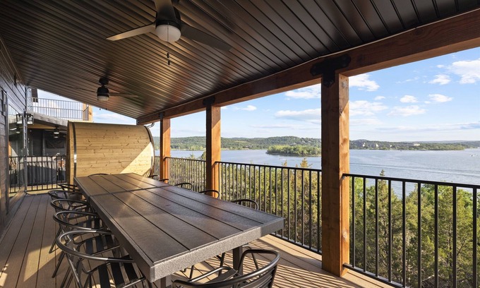 Hollister House | Two homes (sleeping 50) golf simulator, outdoor sauna, hot tub & fire table