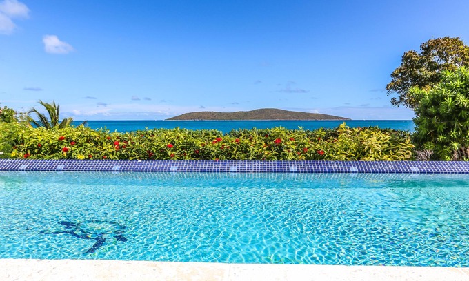 Cotton Valley House | đ´Two Palms the finest beach front!