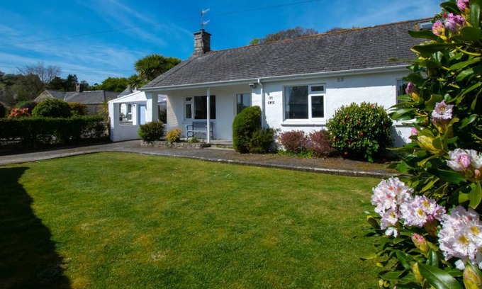 Llanbedrog House | Ty Gwyn in the beautiful Pwllheli