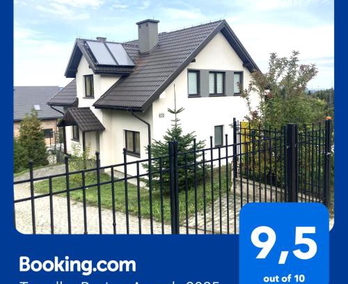 Przemysl Villa | Tymi3 Dom na wzgórzu przy stoku