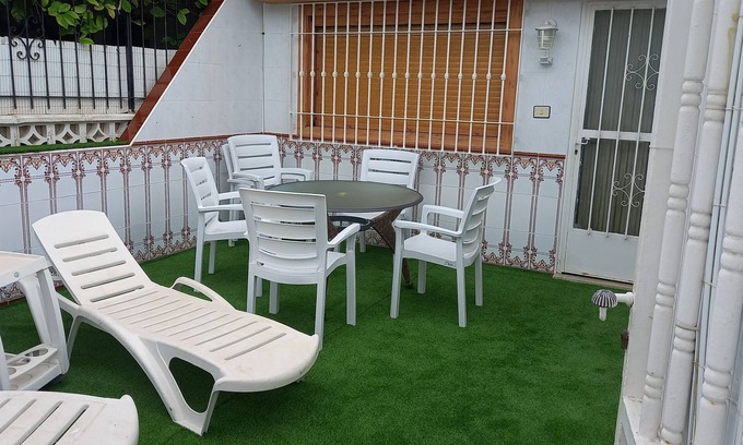 Los Cuarteros House | Typical air-conditioned house 450m from the beach