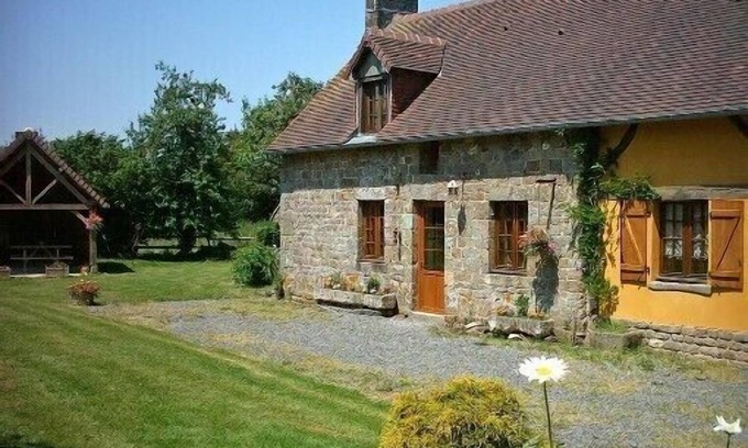 Le Grais Cottage | Typical "character" cottage in a calm and natural environment, hiking.