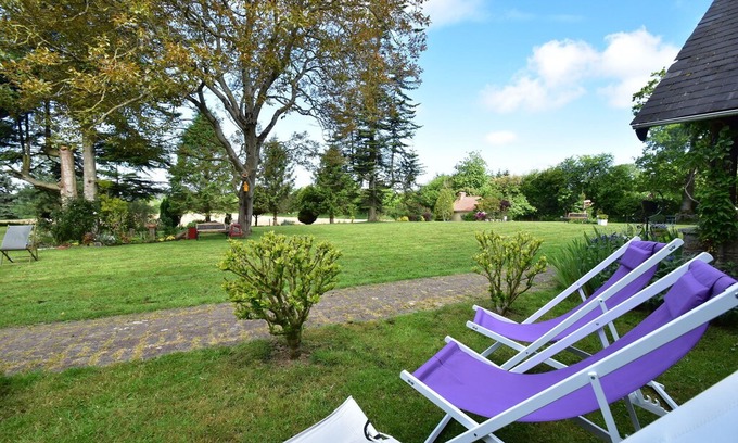 Saint-Sauveur-Lendelin House | Typical Norman farmhouse with free WiFi, a short drive from the coast