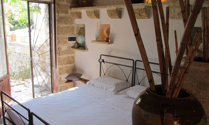 Marittima House | Typical pajara in the heart of Salento