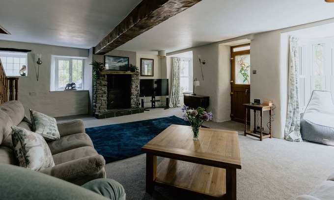 Croyde Cottage | Tythe Barn - a barn conversion that sleeps 8 guests in 4 bedrooms