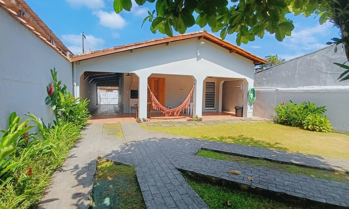 Barra da Lagoa House | Ubatuba House, 7 min from the beach, with parking spaces, flexible check-in and check-out